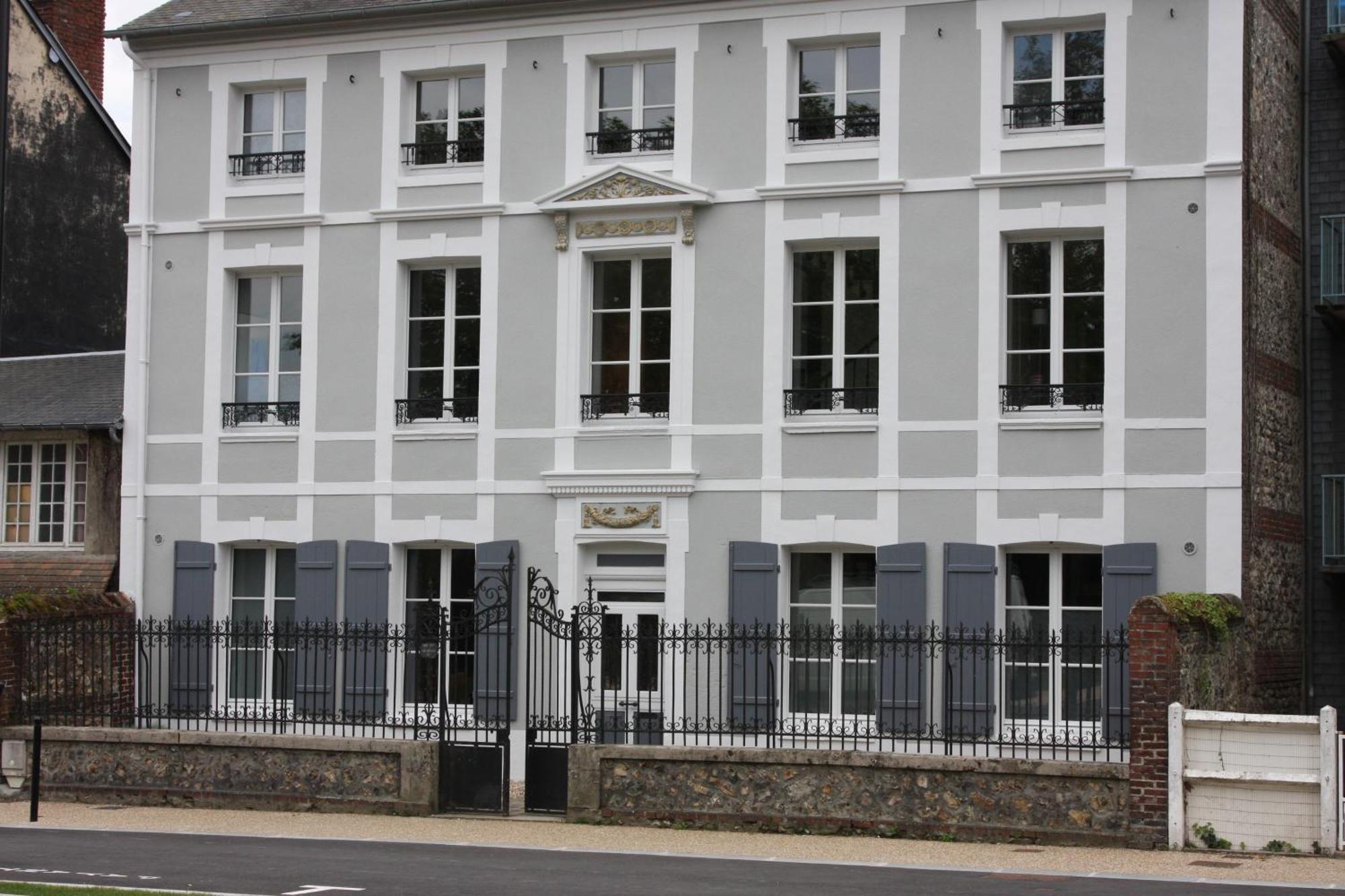 Appartements Du Clos Vorin Honfleur Exterior photo